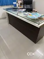 Office table