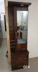 DRESSING TABLE