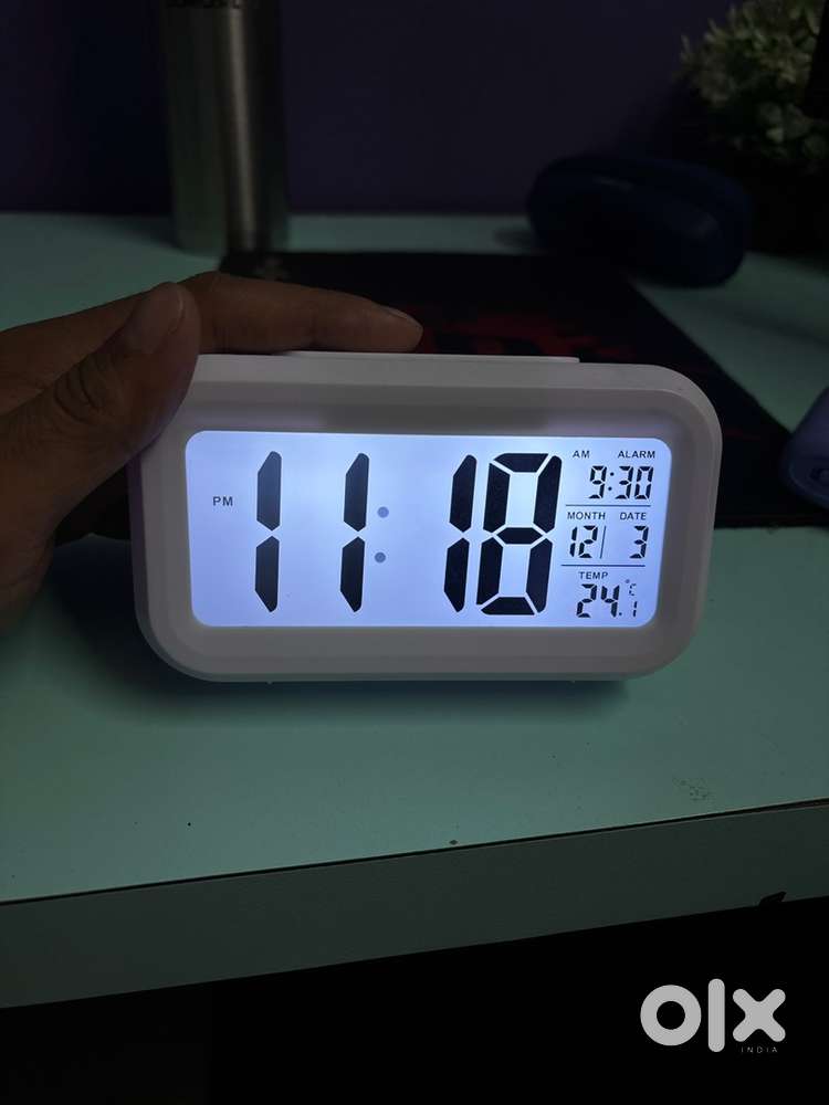 Anolog desk clock