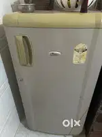 4star 169ltr Whirlpool fridge in mint condition