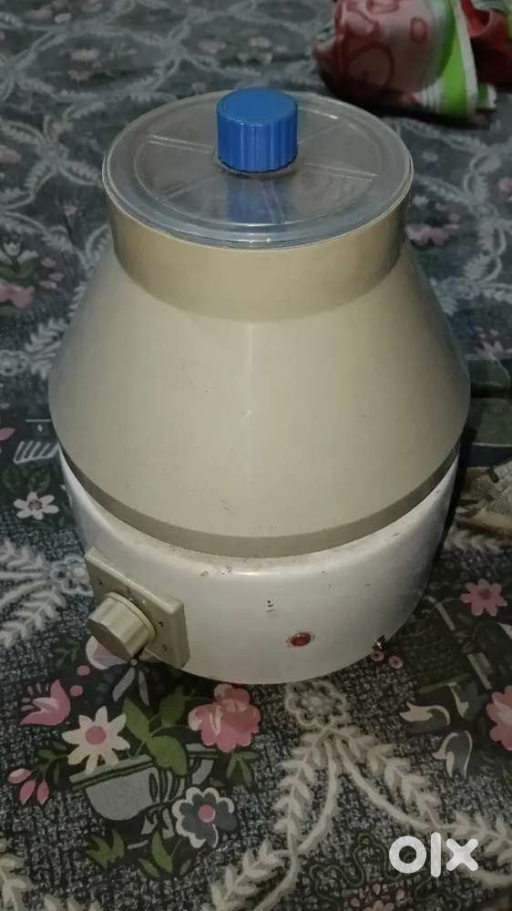 Centrifugal machine