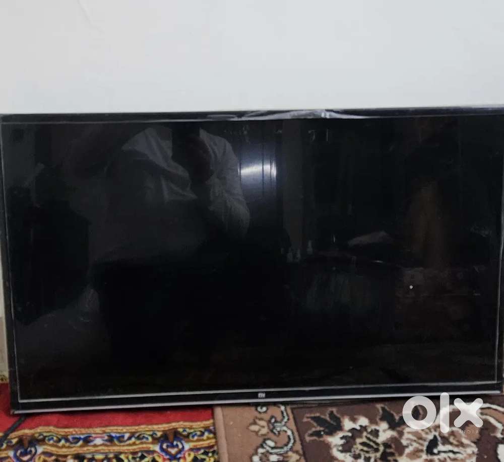 32 inch MI full smart TV