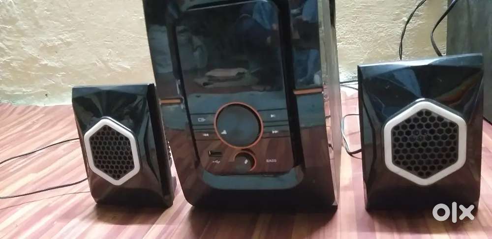 Home theater and amplifier