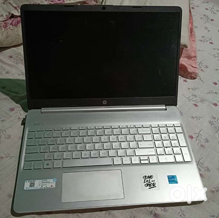 I3 11th gen 8+256 ssd