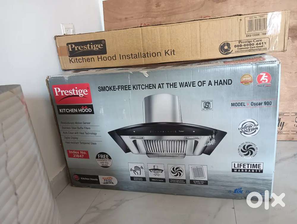 Prestige kitchen chimney (model - Oscar 900)