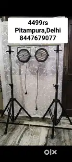 DJ top speaker stand 1 pair and 1 pair of par light