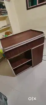 Computer Table. New