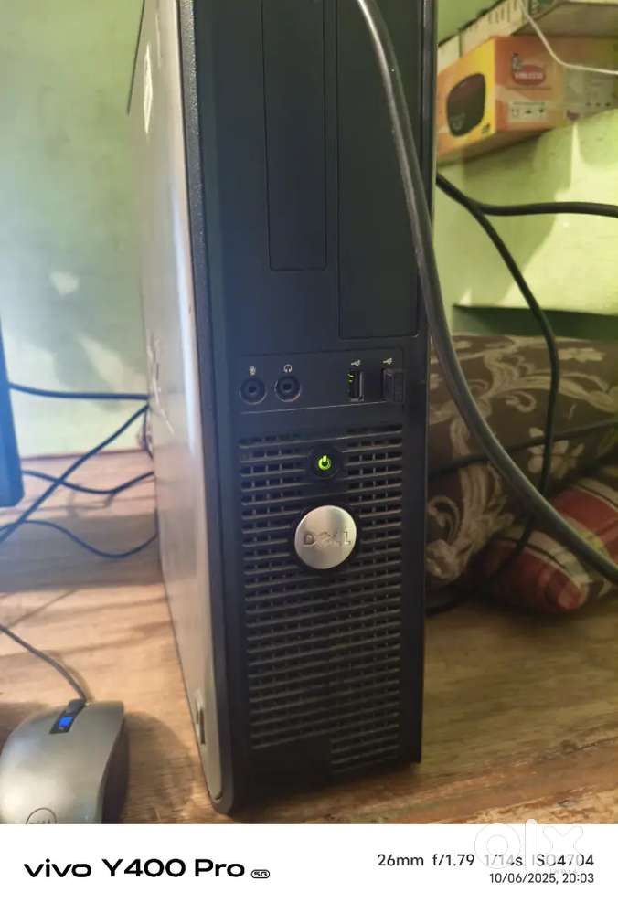 Dell CPU Dell monitor