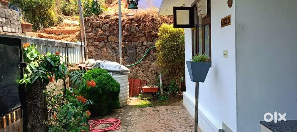 HOUSE FOR SALE, 3.30 cent,kunnathmala  parambil kadavu