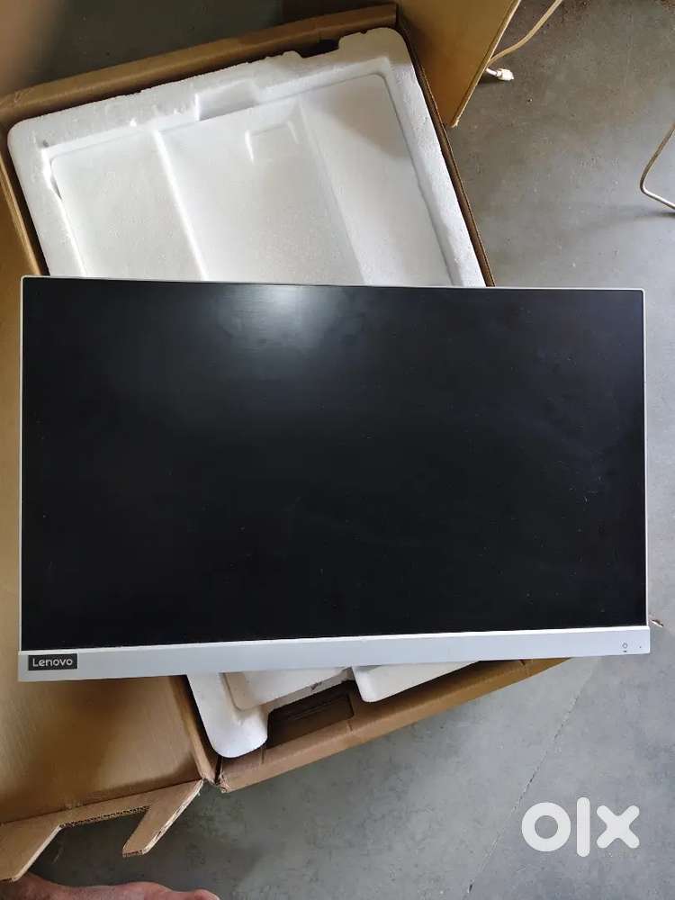 Pc Lenovo  best  CPU monster gaming monitor