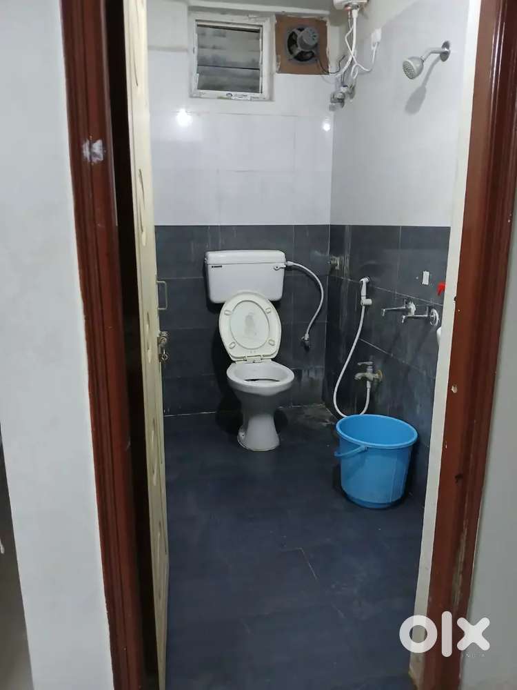 Good Running ladies hostel for sale in Gachibowli