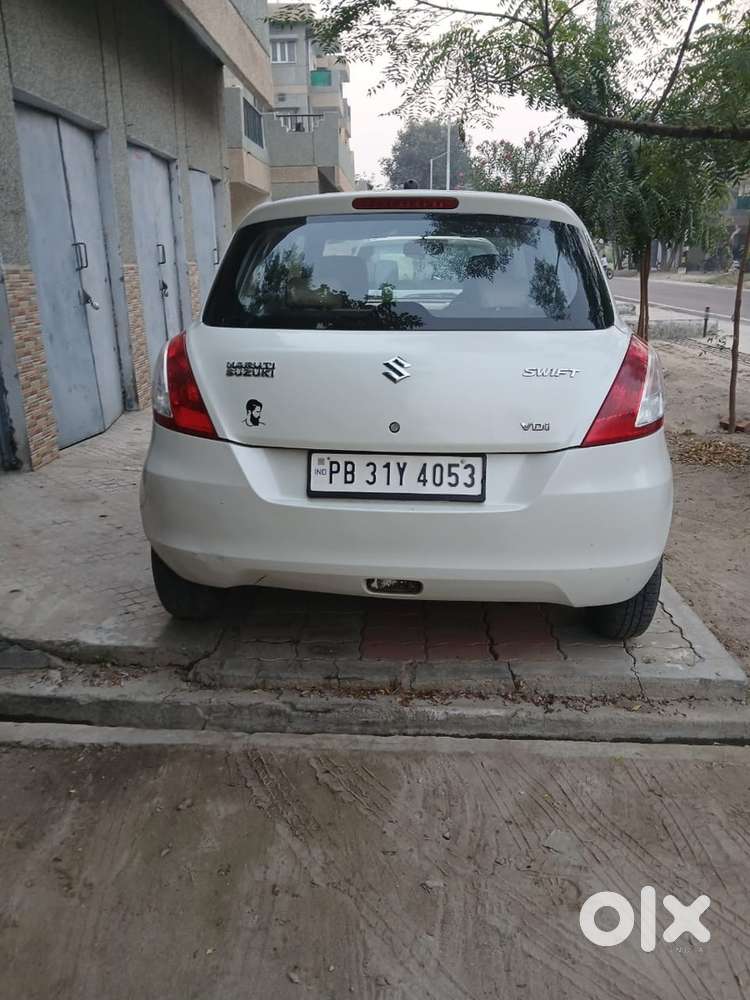 Maruti Suzuki Swift 2017 Diesel Well Maintained