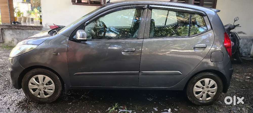 Hyundai I10 sports 2010 vehicle