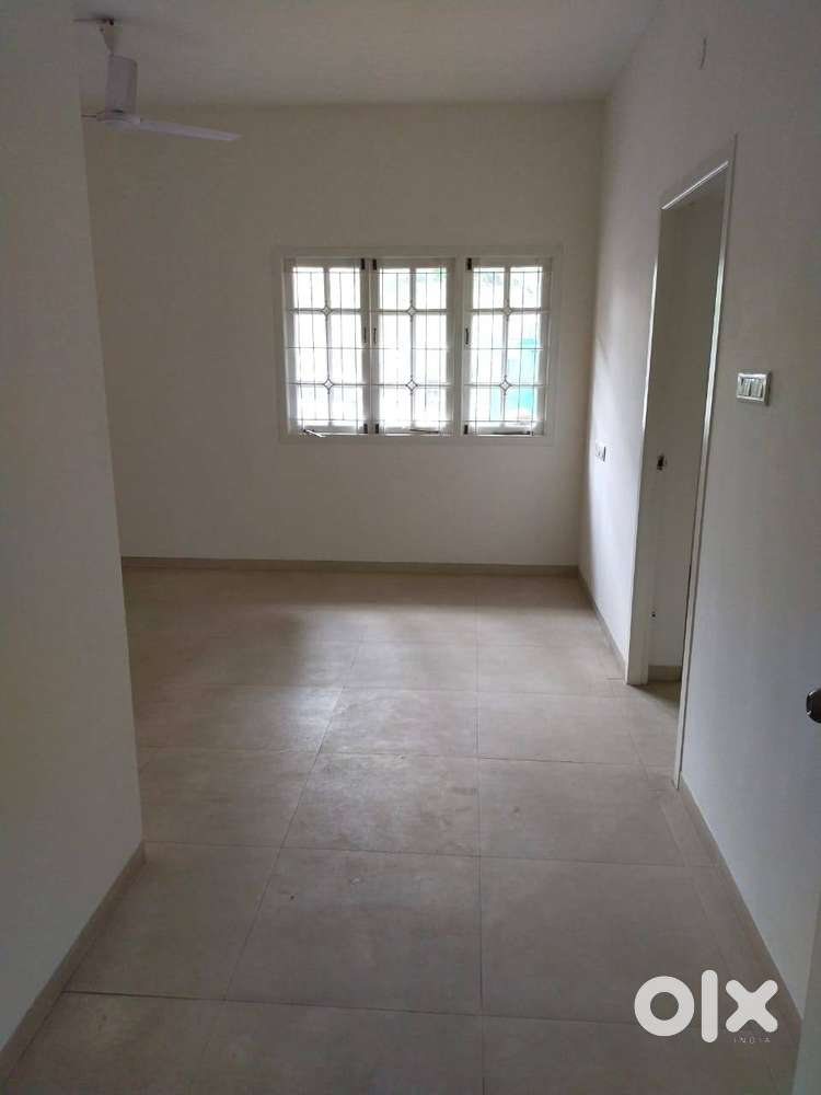 1700Sqft Office space Available in Singanallur