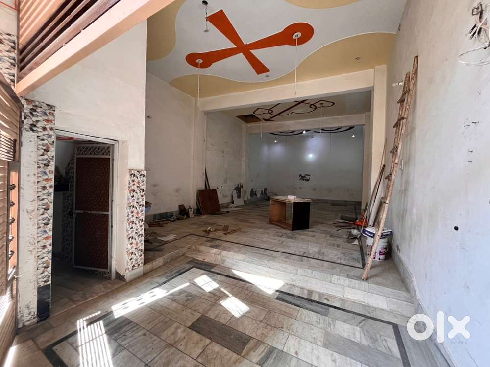 Large Hall Availabe for Rent 20/50SQFT With Bathroom Attached