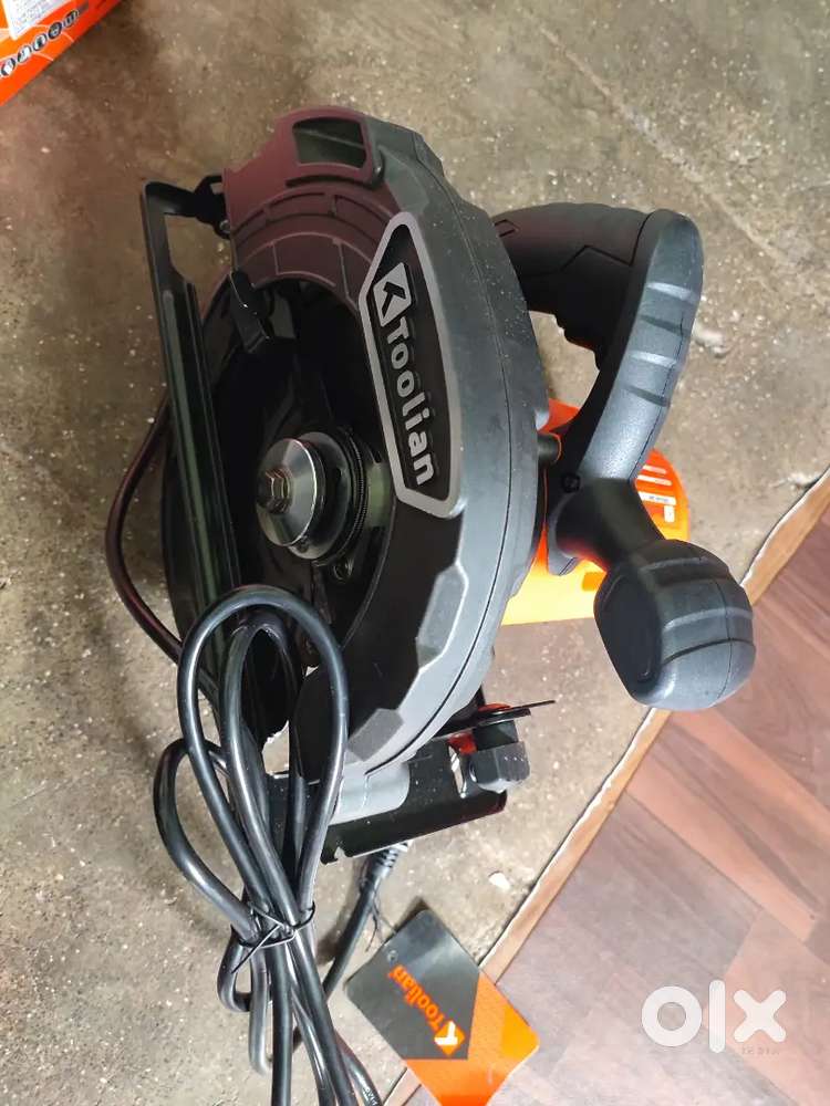 plywood cutting machine