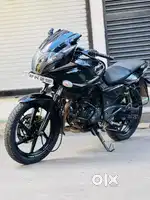 Bajaj Pulsar 220 cc