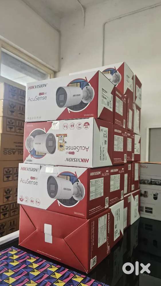 Shop in charge and service co-ordinator