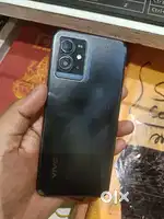 Vivo T1 5g 4gb/128gb with bill and charger