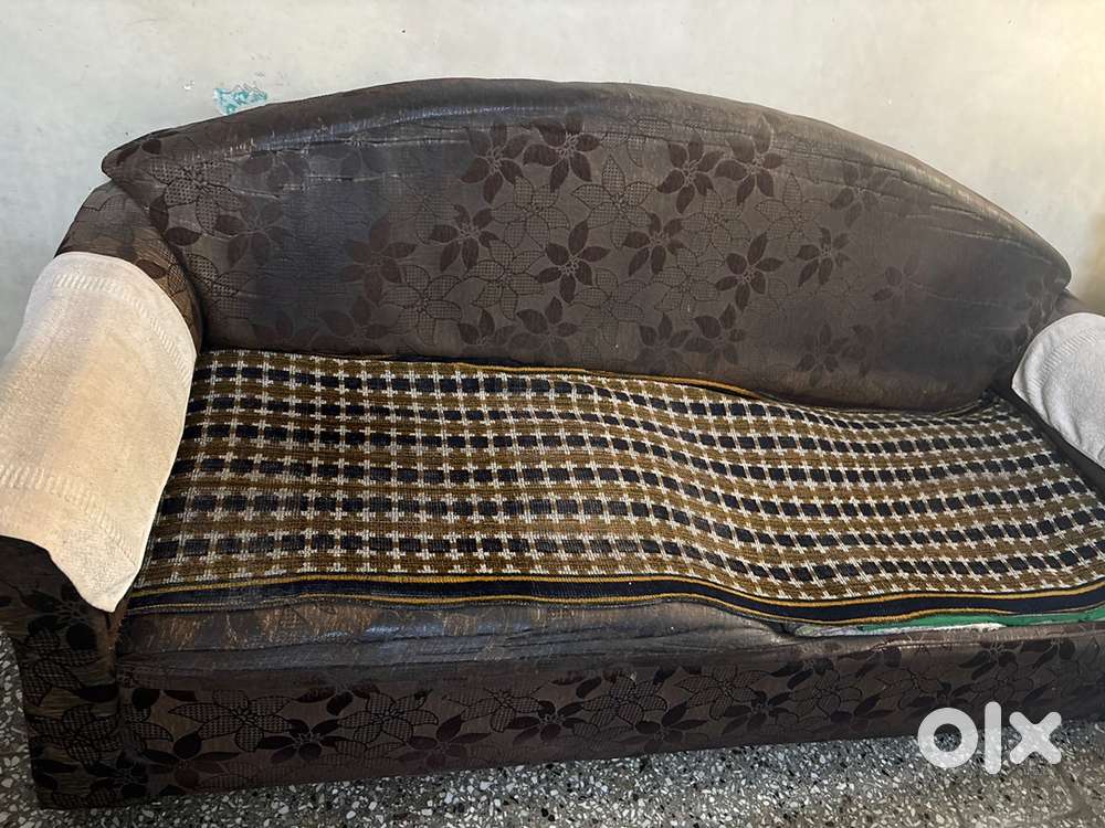 3-Seater Fabric Sofa in Good Condition