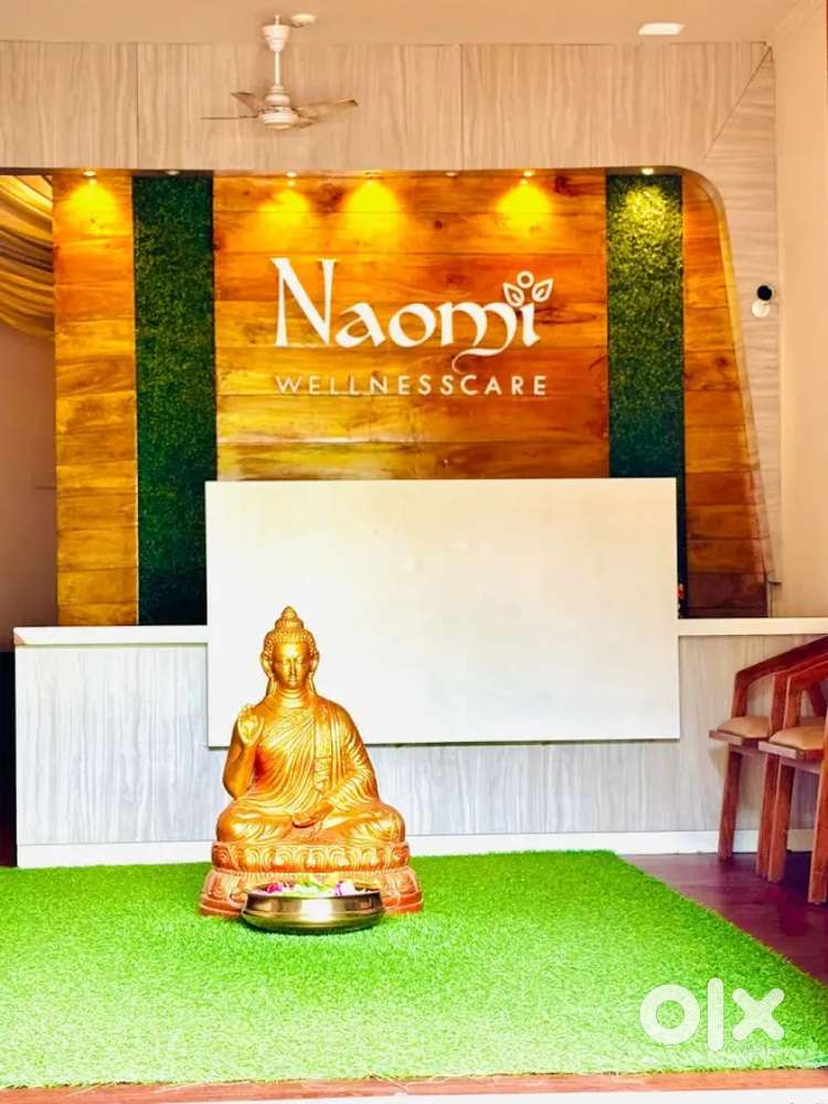 Female Spa Therapist Required