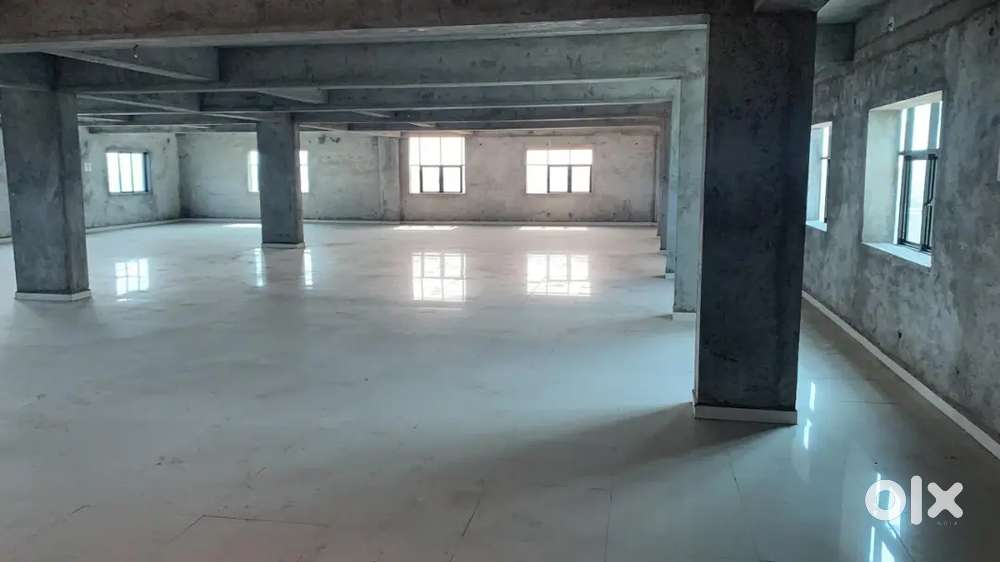 4 floor for sale in commercial building, best for Hotel Hospital