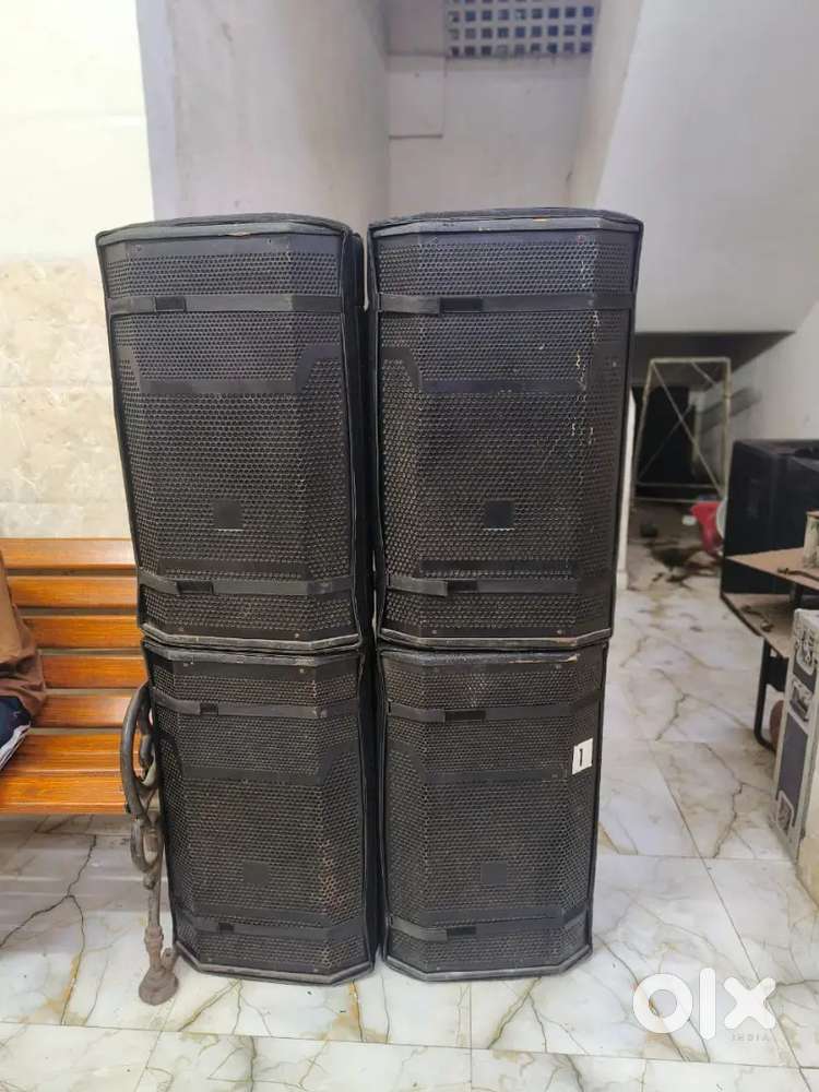 RCF SPEAKER WITH CABINET