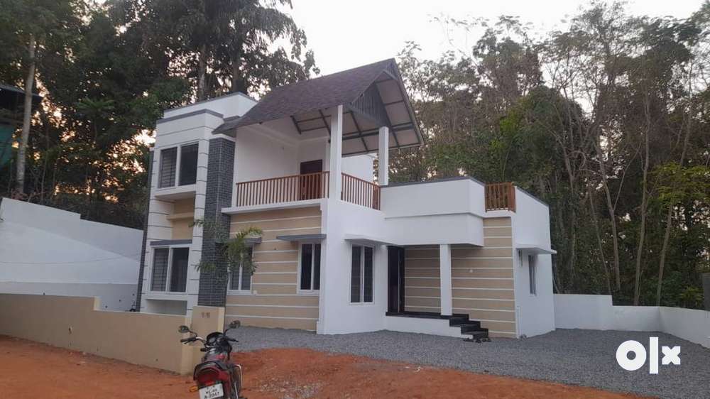 VILLA FOR SALE IN OTTAPALAM
