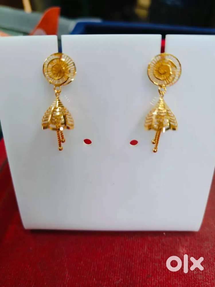 SHOP PEON AND ASSISTANT