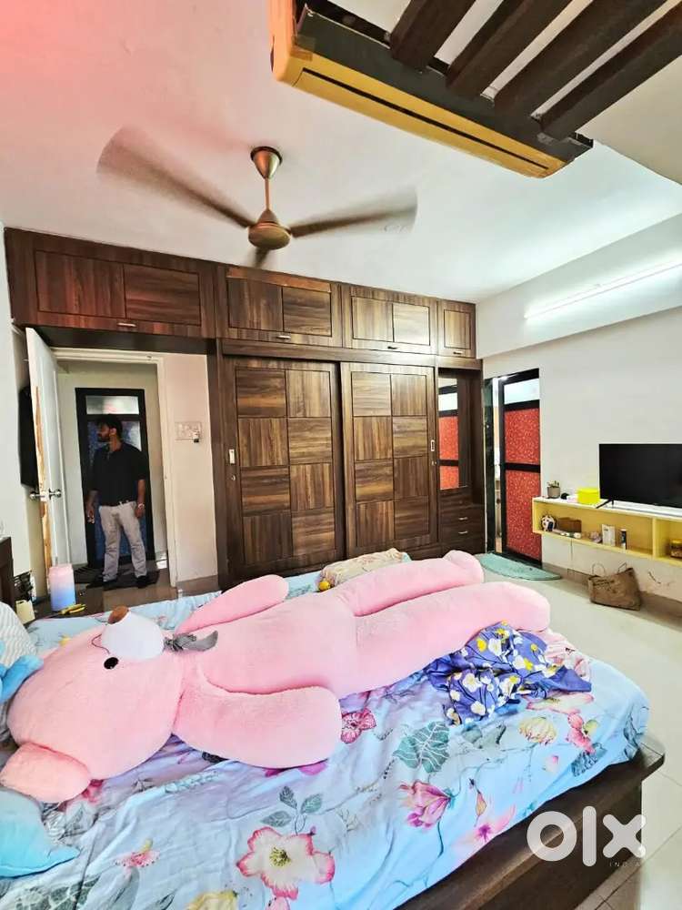 1bhk premium luxury flat available