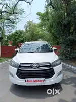 Toyota Innova Crysta 2.4 G Plus MT 8 STR, 2017, Diesel