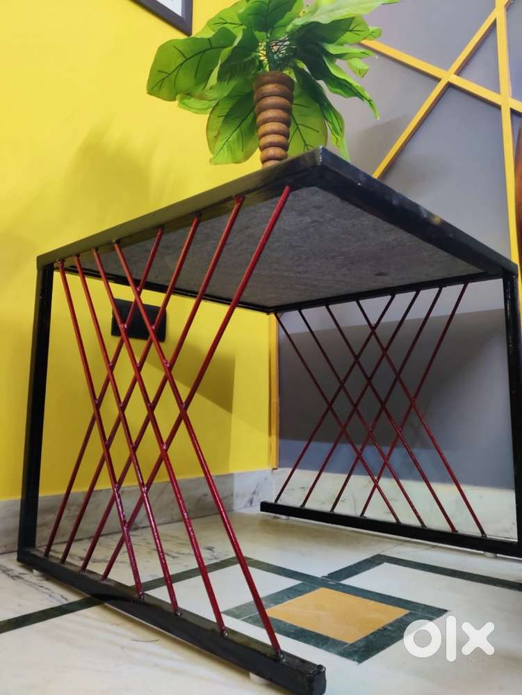 Modern Industrial Side Table with Geometric Metal Base