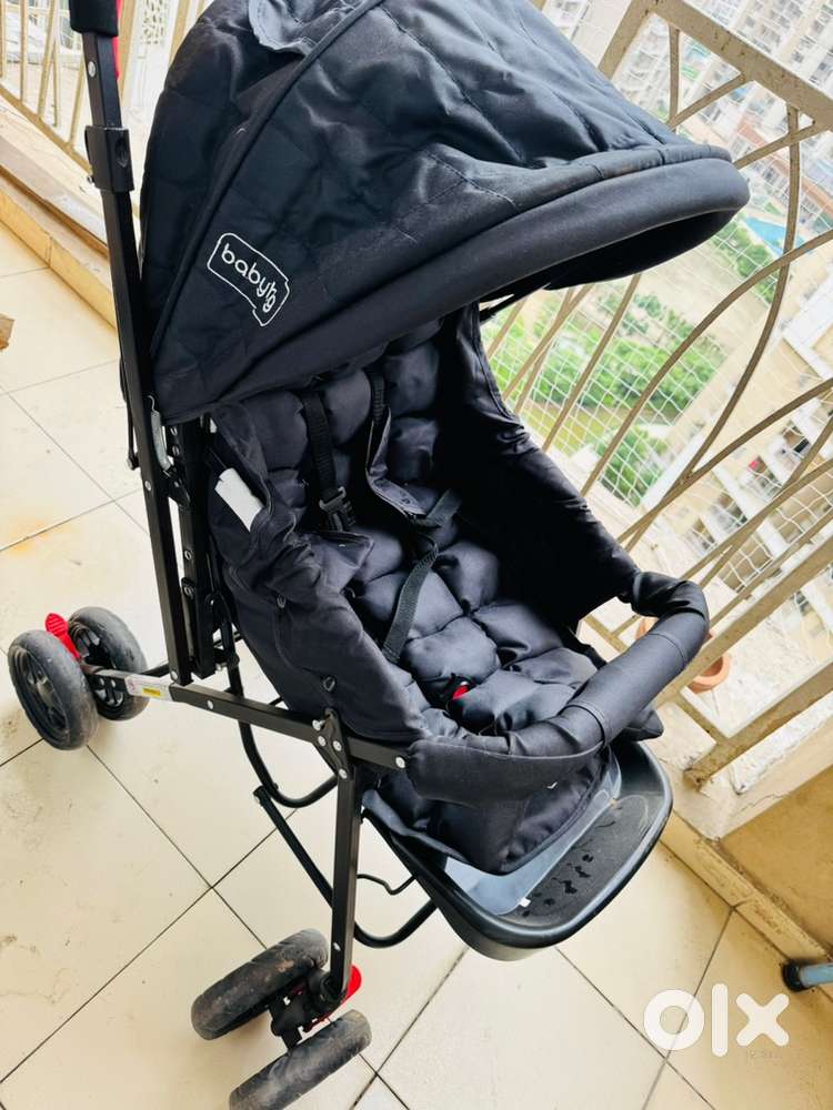 Babyhug stroller pram