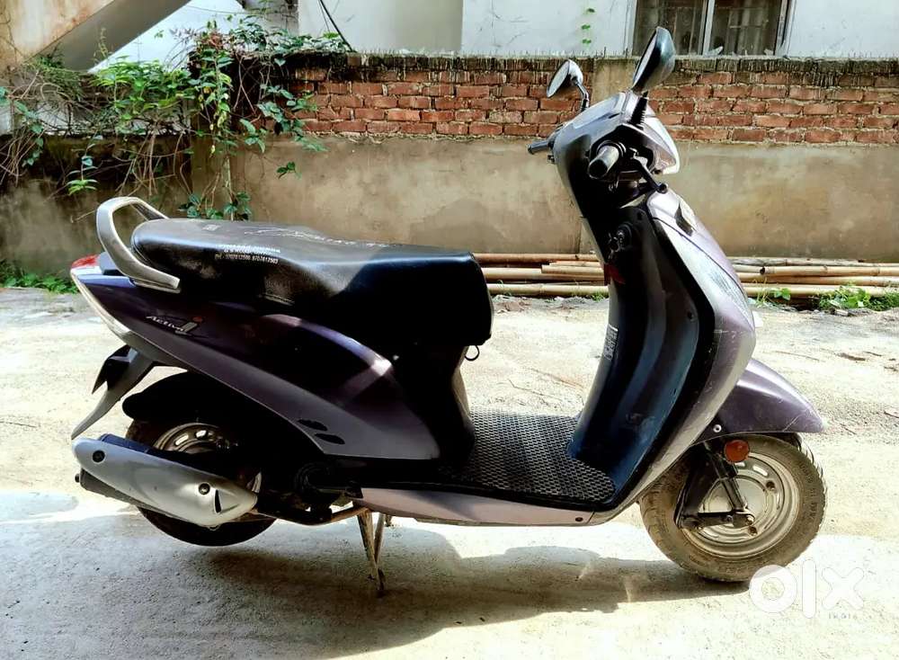 Honda Activa i scooty is on showroom condition