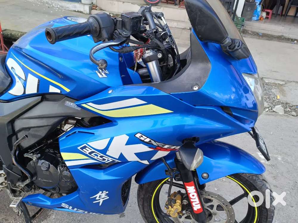 Suzuki gixxer