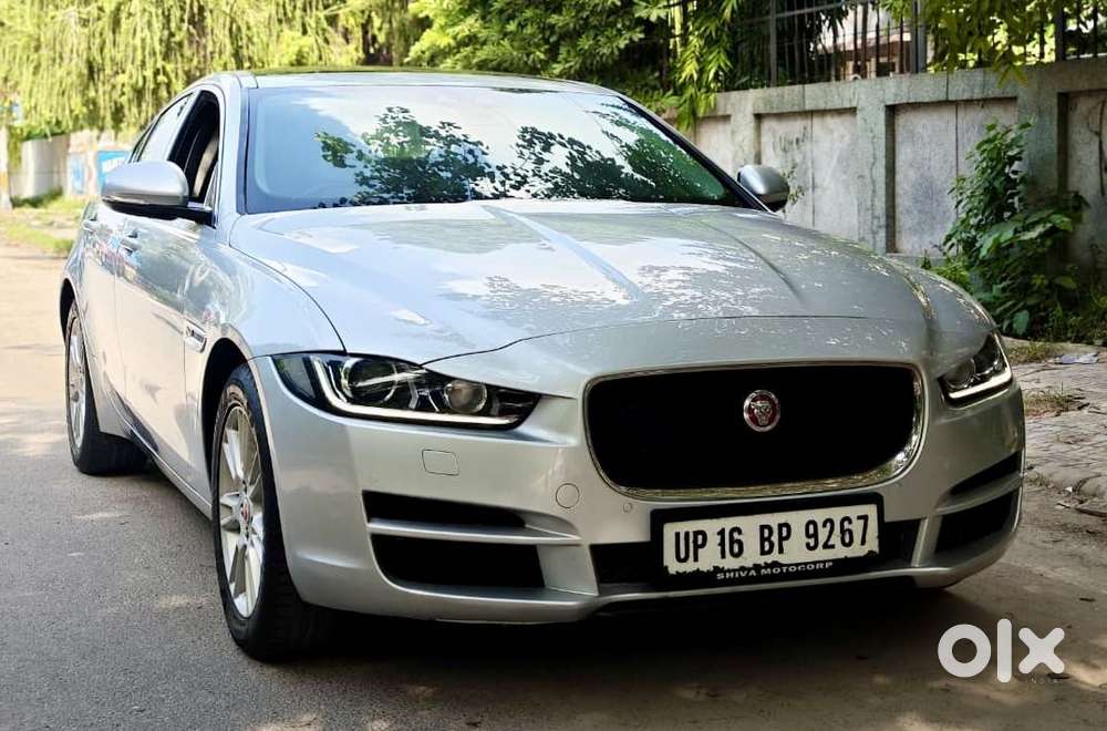 Jaguar XE Portfolio, 2017, Petrol