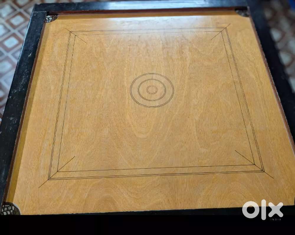 Carrom Board 42 size