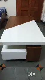 Centre table