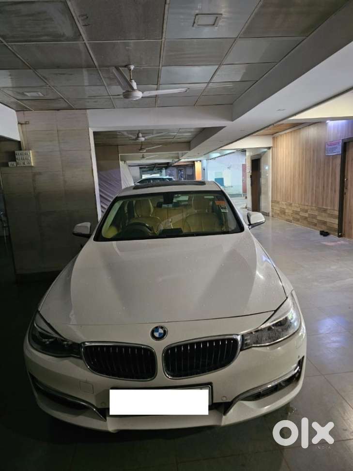 BMW 3 Series GT 320d Luxury Line, 2015, Diesel