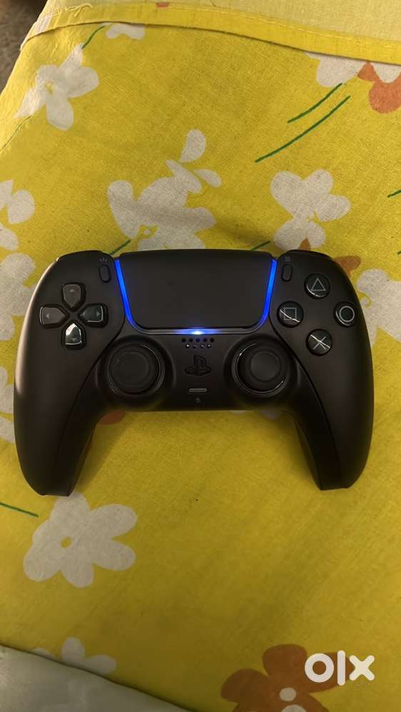 PS5 controller