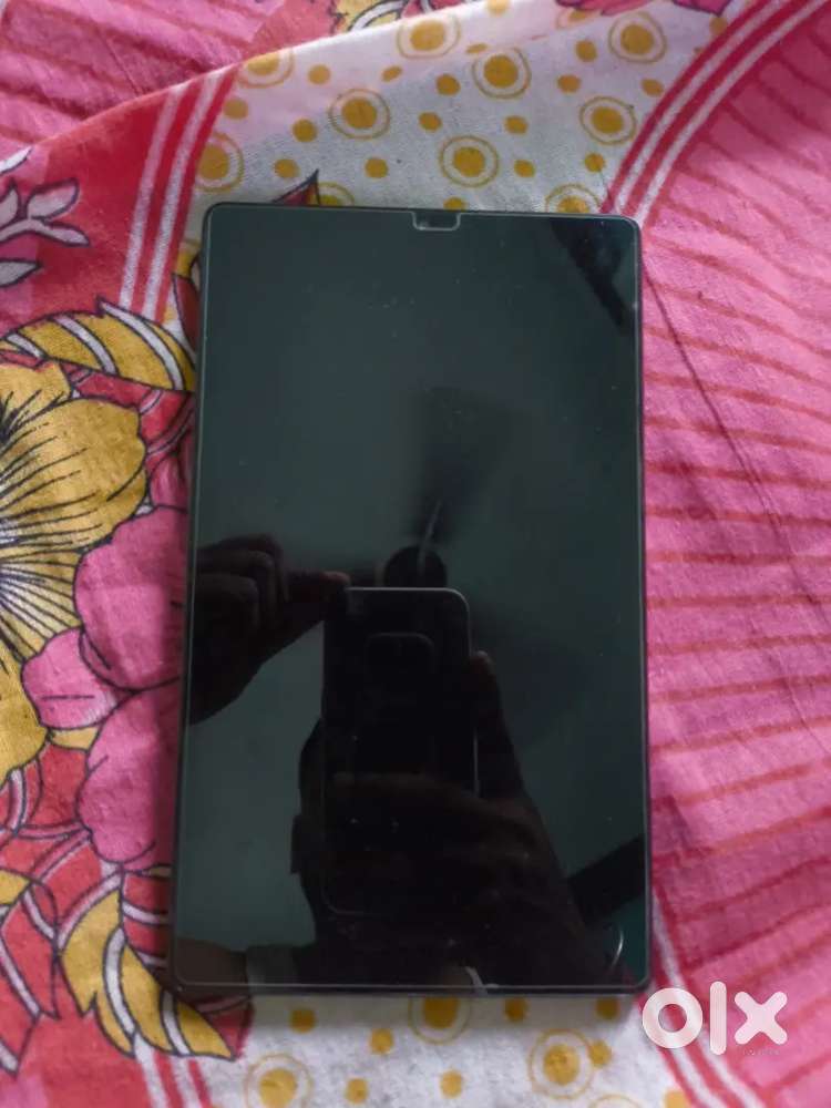 A7 lite tab only 9 months used sim&wifi both are supported