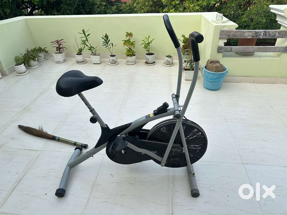 Exercise Bike - Adjustable Seat and Movable Handles