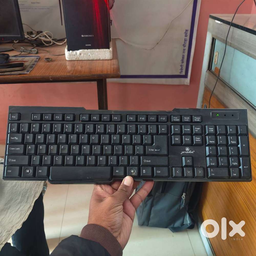 Key board of computer