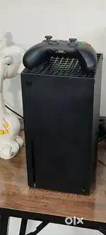 Xbox Series X (Disc Version) | Excellent Condition | With Protective C
