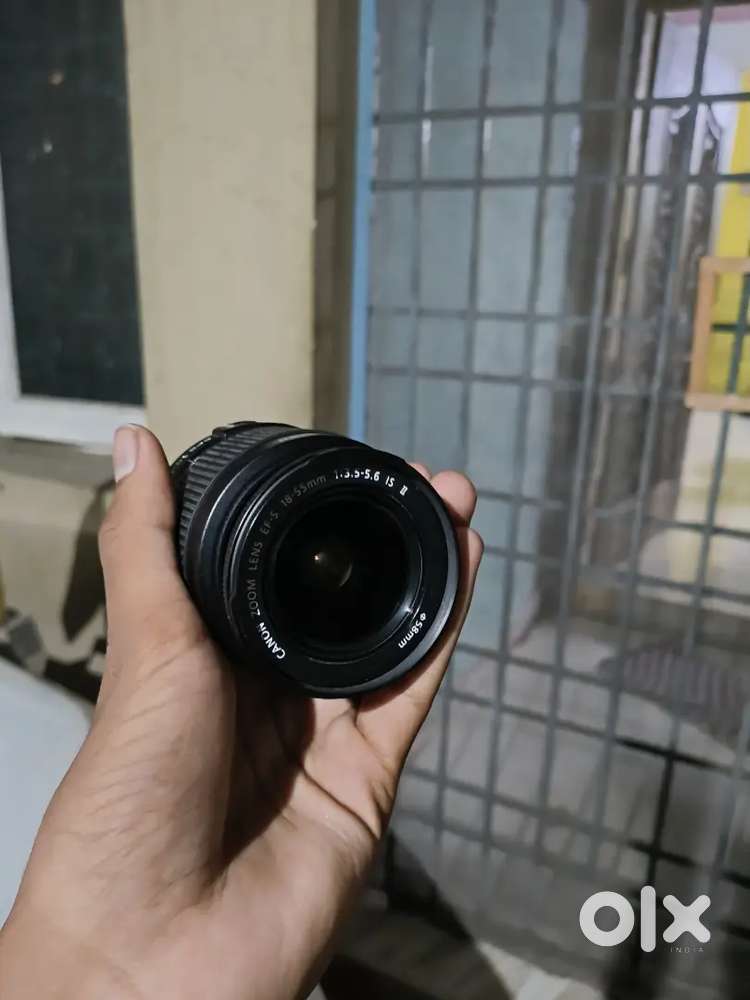 Canon eos camera just 6month of buying look like brand new just at 25k