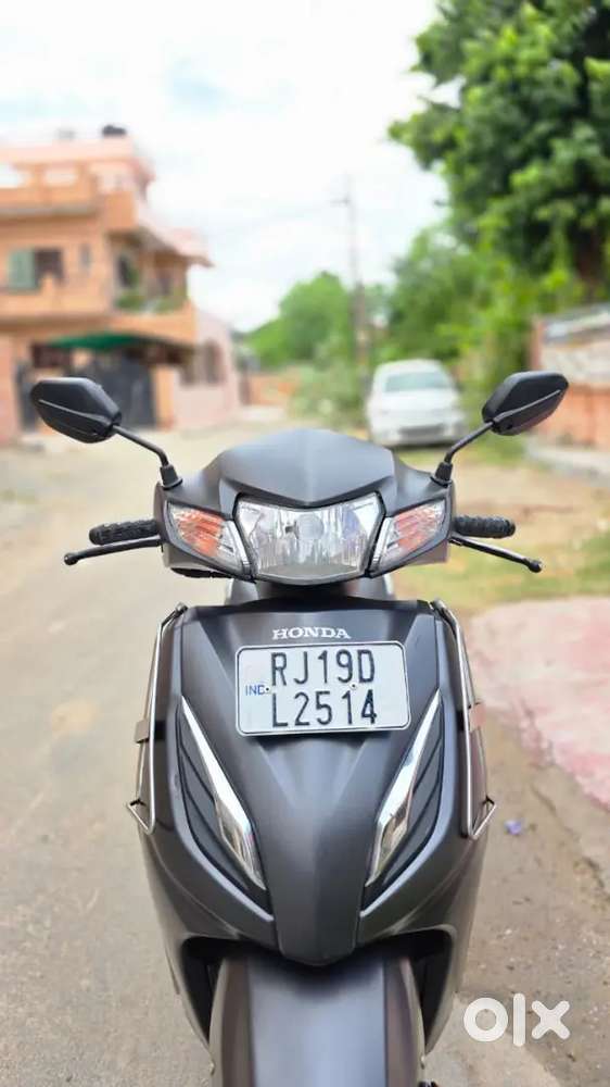 Honda Activa 6 G Grey colour well ok condition