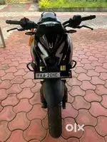 Good condtion bike and no single scratch it run only 6000 not heavy us