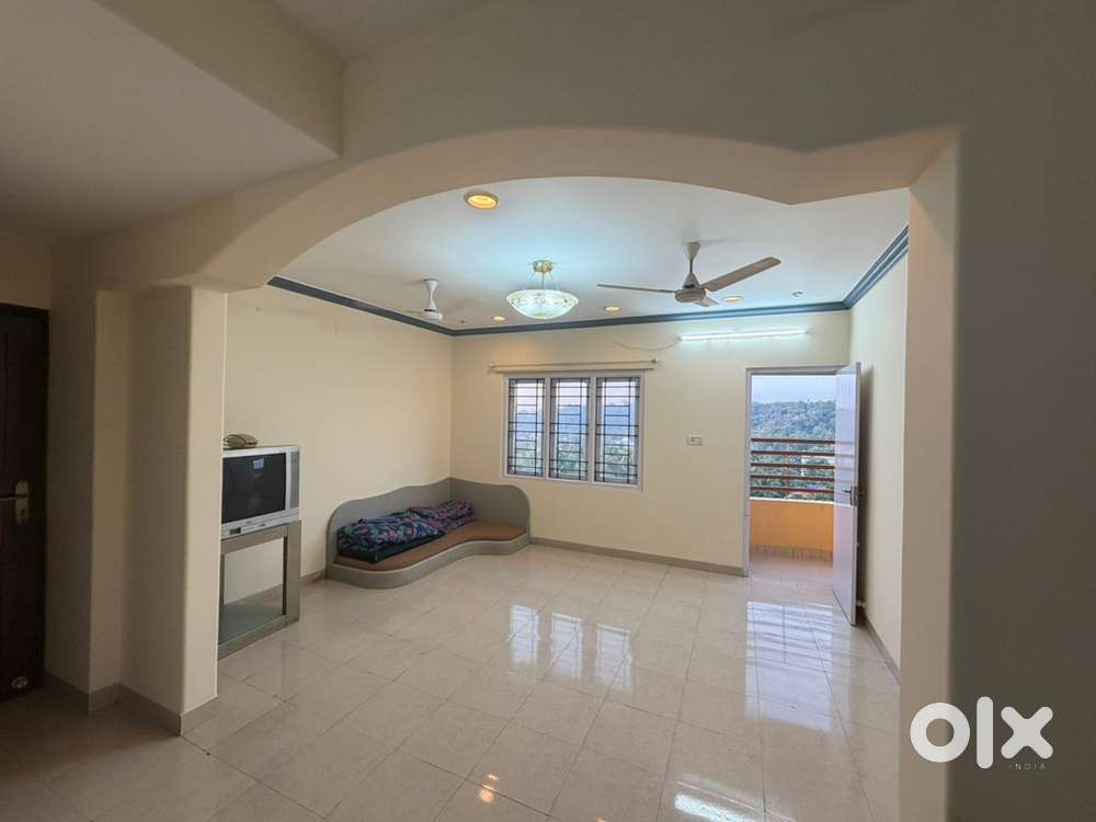3 bhk flat for rent ,bachelor allowed ,near Kadri