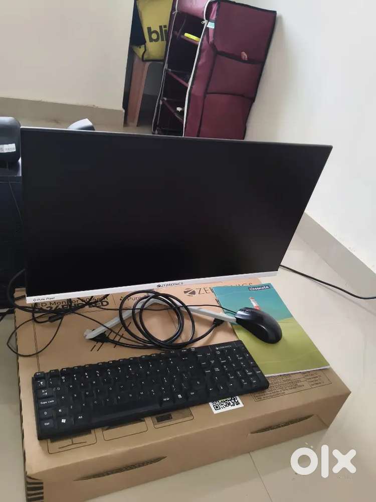 Full trading setup urjent  24 inch monitor,cpu i5 generation ,speaker