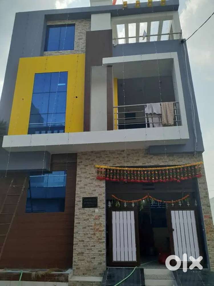 2 bhk ground floor only small family